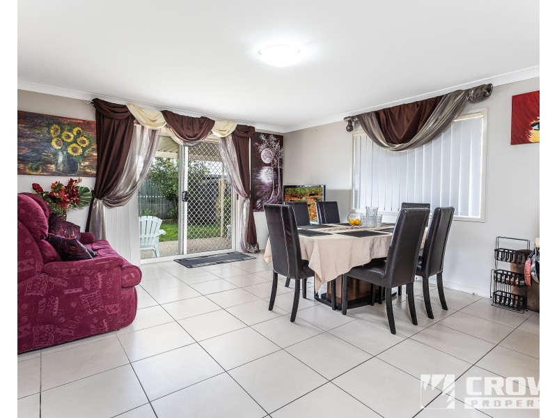 46 Waterlilly Ct, Rothwell QLD 4022