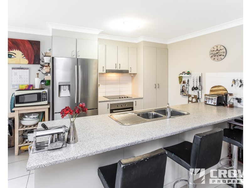 46 Waterlilly Ct, Rothwell QLD 4022