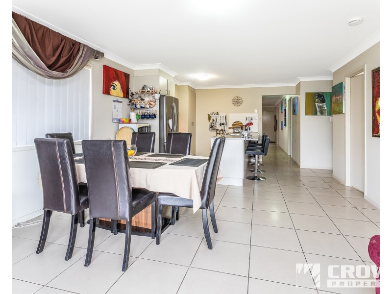 46 Waterlilly Ct, Rothwell QLD 4022