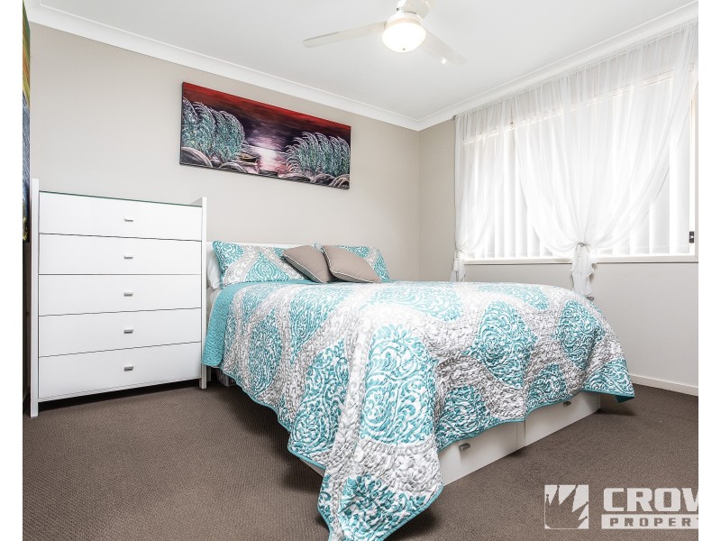 46 Waterlilly Ct, Rothwell QLD 4022