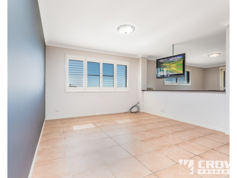 16 TOWNSVILLE CRES, Deception Bay QLD 4508