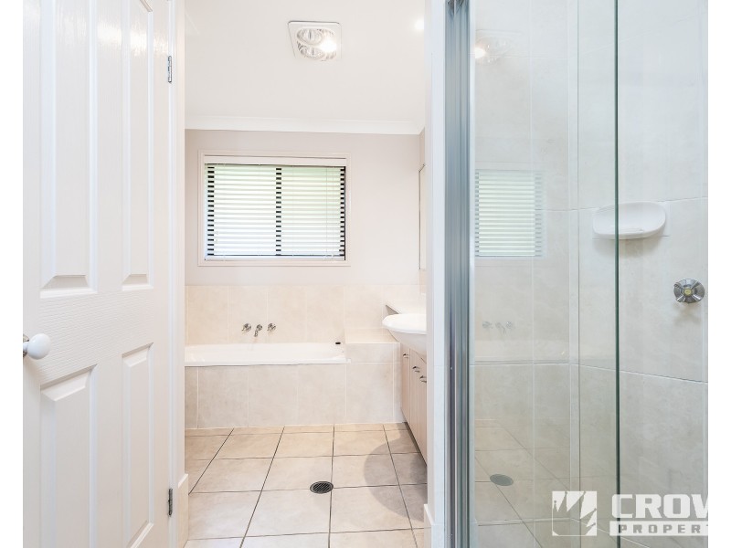 16 TOWNSVILLE CRES, Deception Bay QLD 4508