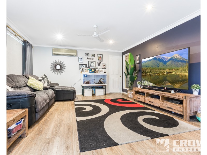 5 Shangri-La Court, Rothwell QLD 4022