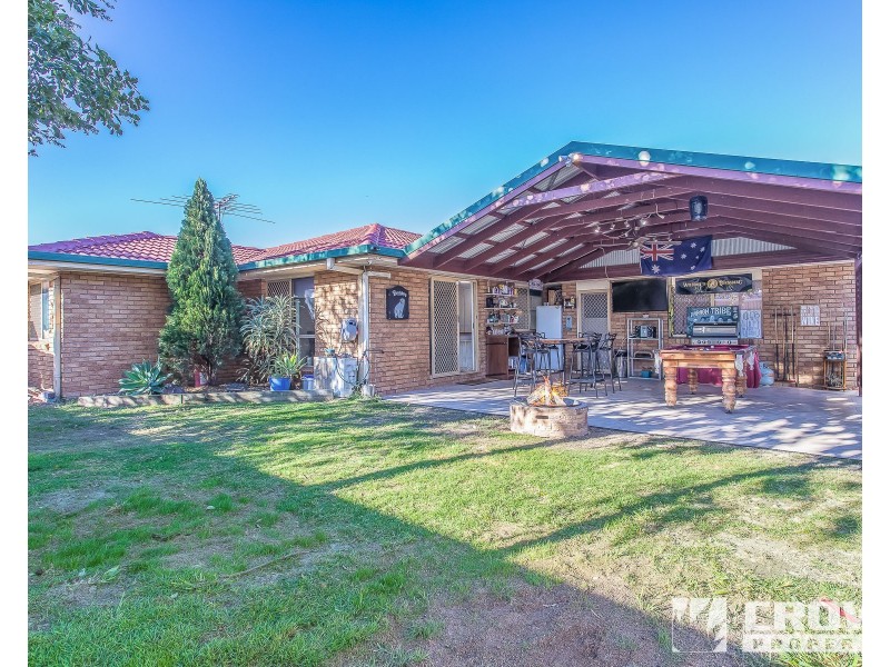 5 Shangri-La Court, Rothwell QLD 4022