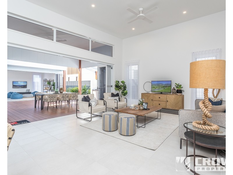 12 Rani Street, Newport QLD 4020