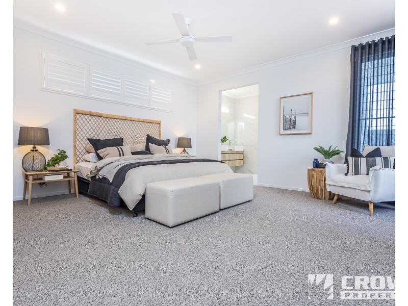 12 Rani Street, Newport QLD 4020