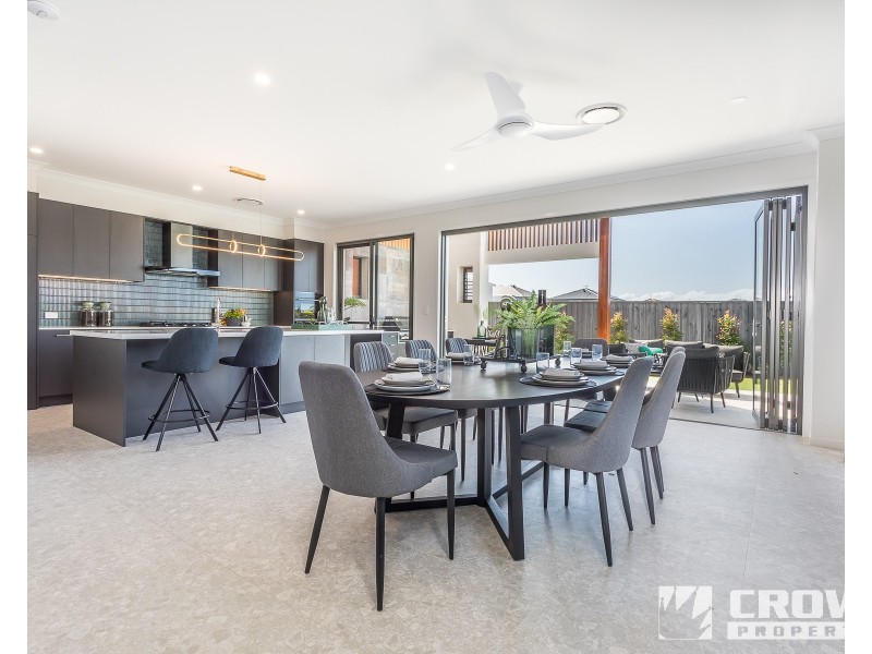 10 Rani Street, Newport QLD 4020