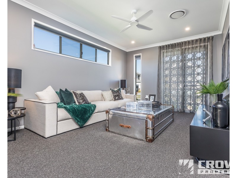 10 Rani Street, Newport QLD 4020