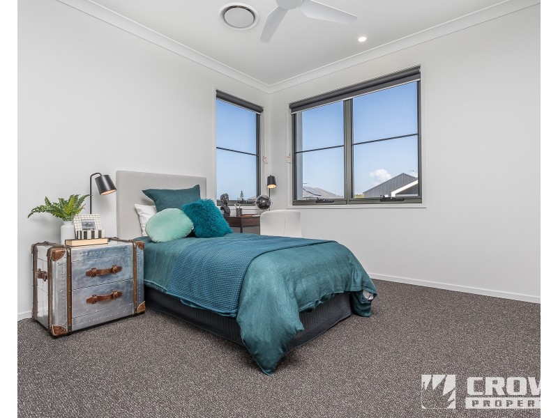 10 Rani Street, Newport QLD 4020