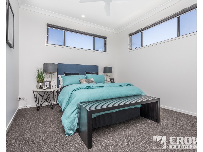 10 Rani Street, Newport QLD 4020