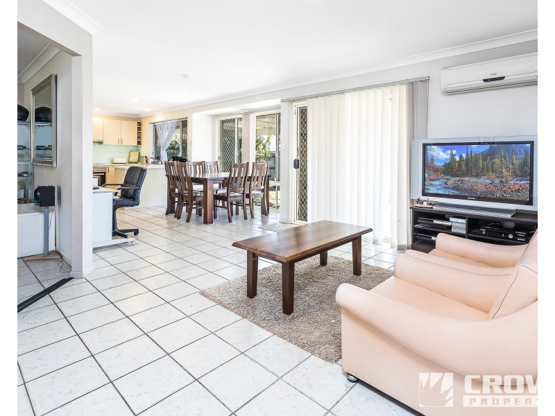 10 Shangri-La Court, Rothwell QLD 4022
