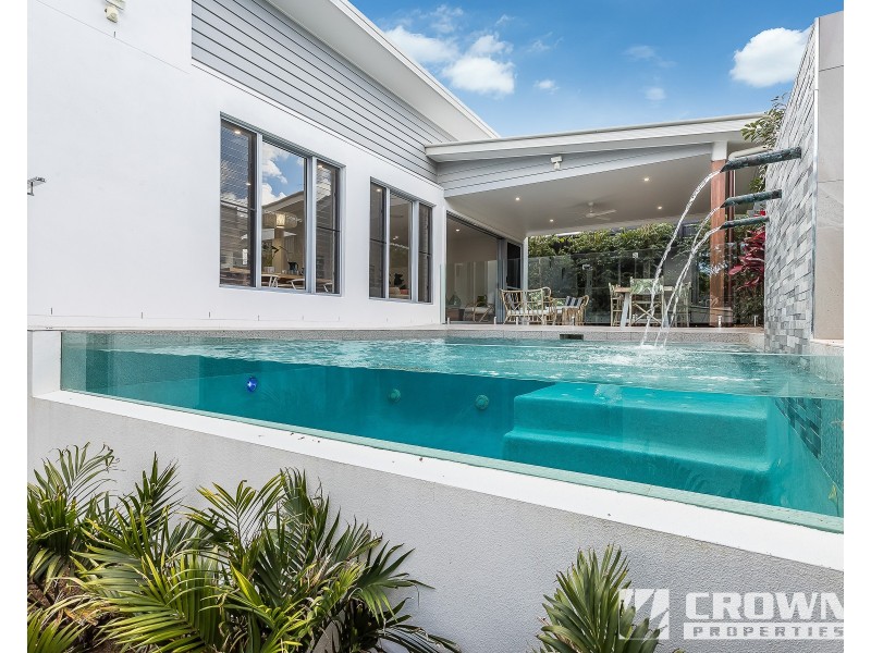 8 Sturt Place, Upper Kedron QLD 4055
