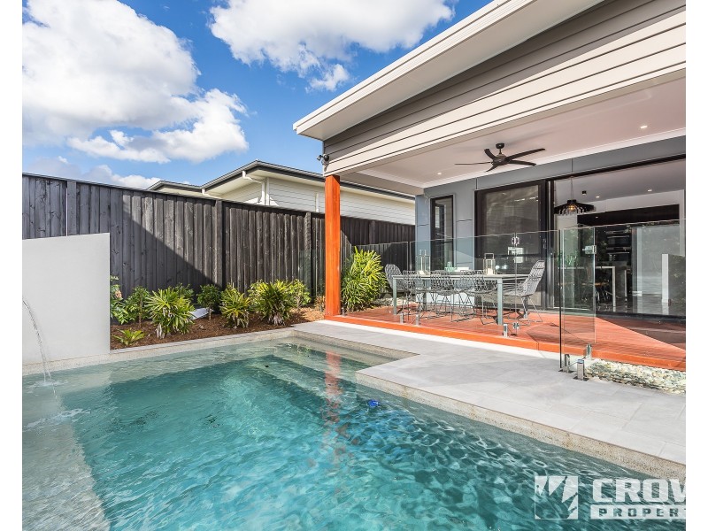 10 Sturt Place, Upper Kedron QLD 4055