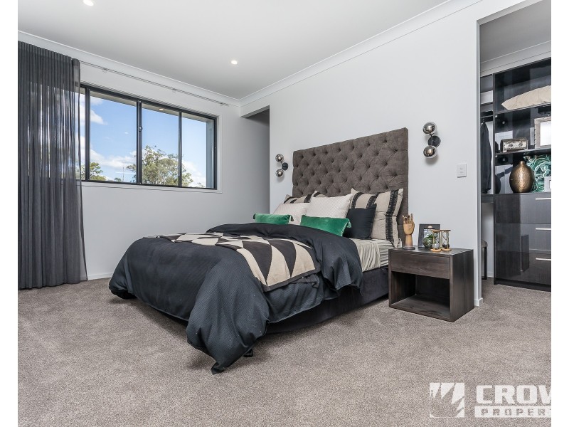 10 Sturt Place, Upper Kedron QLD 4055