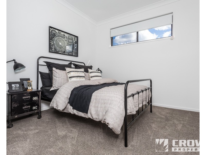 10 Sturt Place, Upper Kedron QLD 4055