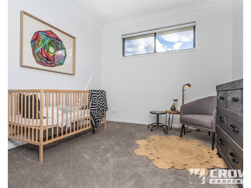 10 Sturt Place, Upper Kedron QLD 4055