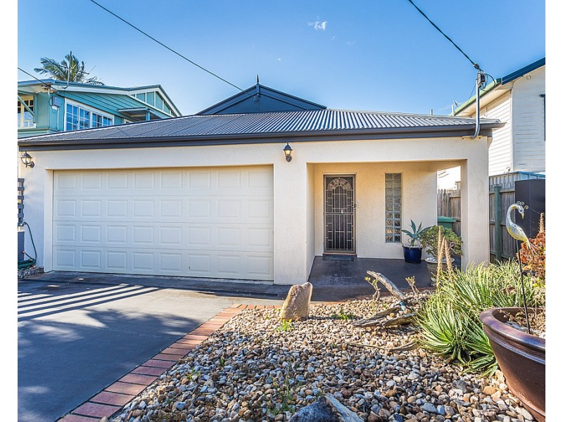 16 Greenup Street, Redcliffe QLD 4020