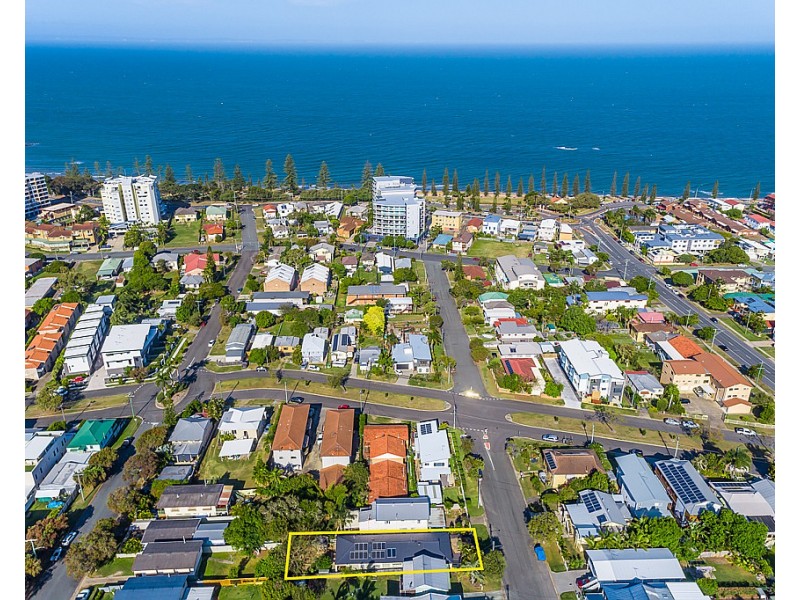 16 Greenup Street, Redcliffe QLD 4020