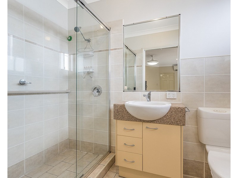 16 Greenup Street, Redcliffe QLD 4020