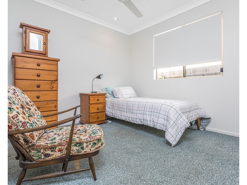 16 Greenup Street, Redcliffe QLD 4020