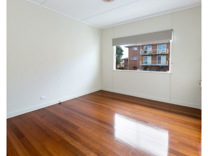 37 Kate Street, Woody Point QLD 4019
