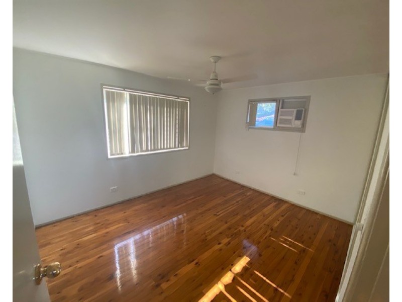 18 Forestville Road, Petrie QLD 4502