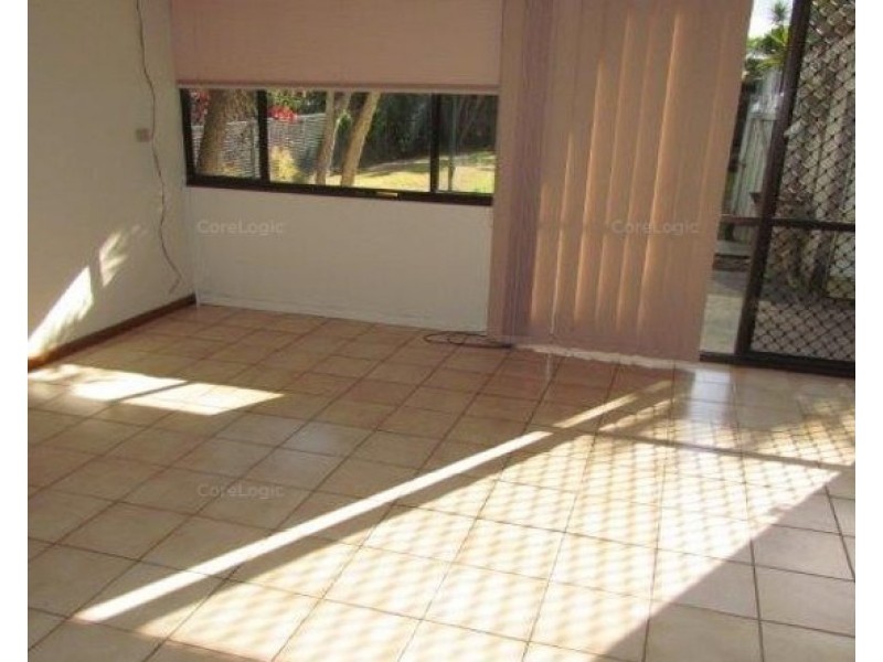 17 Whytecliffe Parade, Woody Point QLD 4019