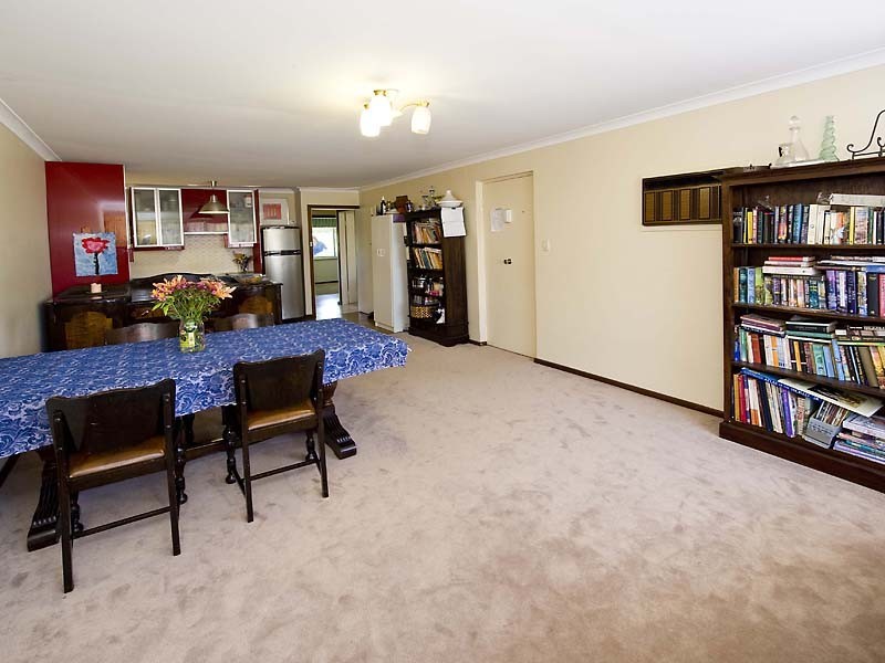 3 Boston Way, Booragoon WA 6154