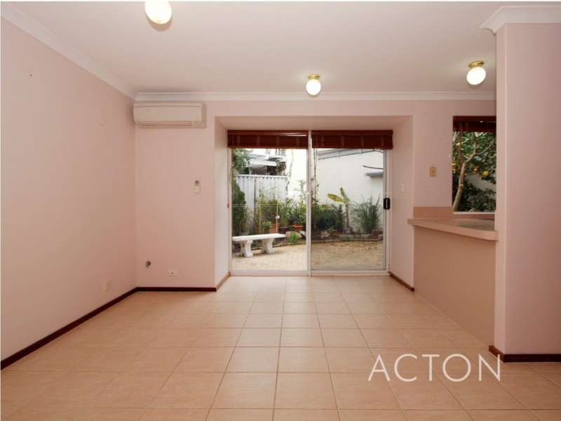 2/72 Macleod Road, Applecross WA 6153