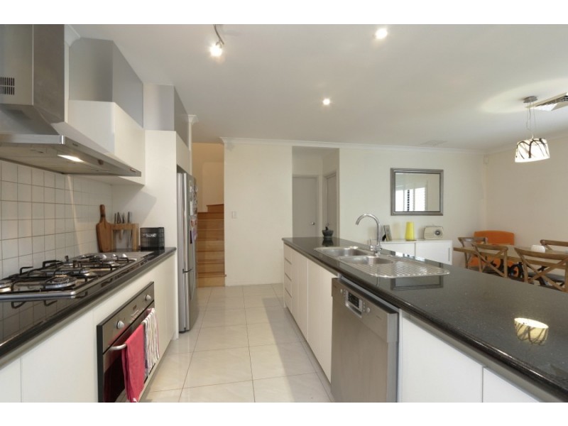 33 Riseley Street, Ardross WA 6153