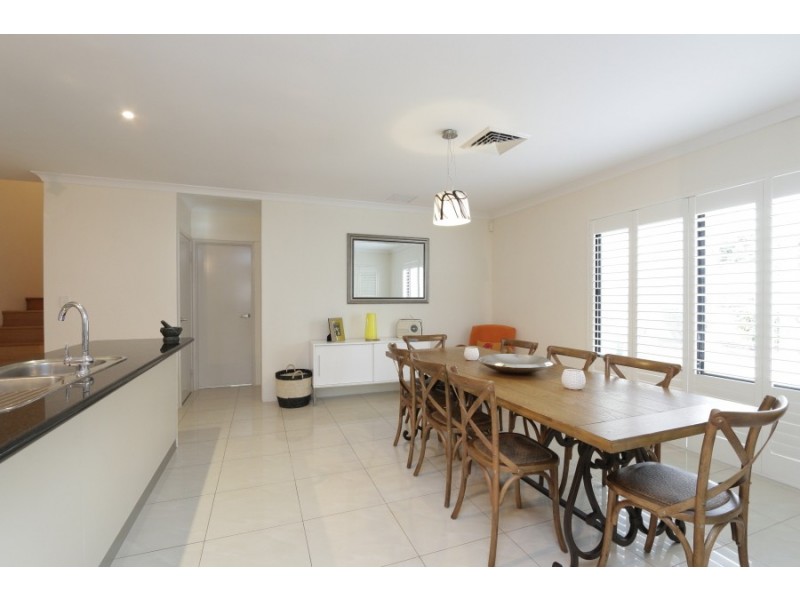 33 Riseley Street, Ardross WA 6153