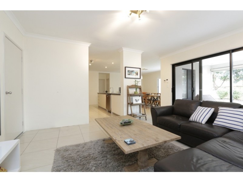 33 Riseley Street, Ardross WA 6153