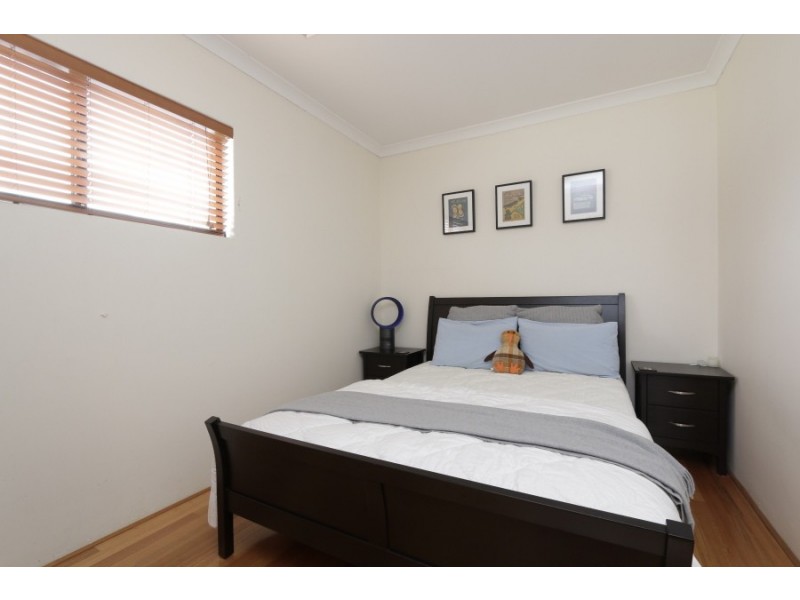 33 Riseley Street, Ardross WA 6153