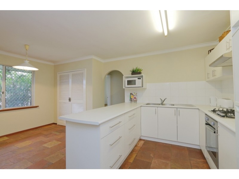 28 Hogarth Way, Bateman WA 6150