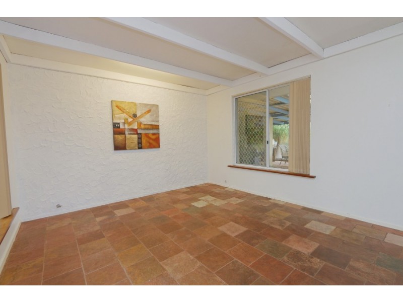 28 Hogarth Way, Bateman WA 6150