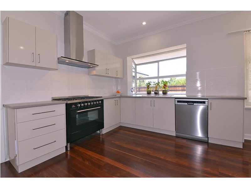 5 Clive Street, Bicton WA 6157