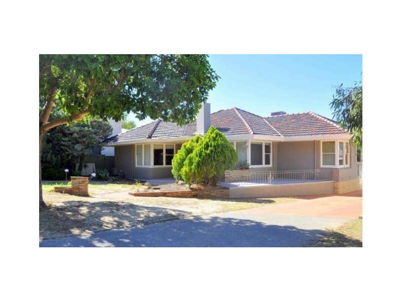 5 Clive Street, Bicton WA 6157