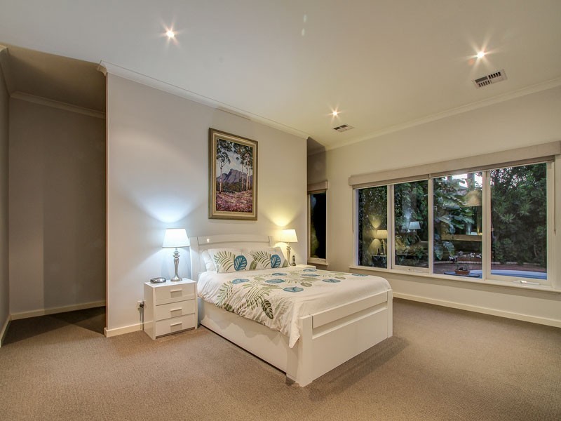 1 Baldwin Avenue, Mount Pleasant WA 6153