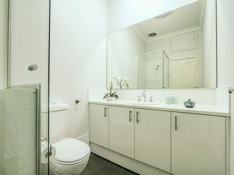 1 Baldwin Avenue, Mount Pleasant WA 6153