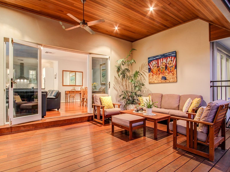 1 Baldwin Avenue, Mount Pleasant WA 6153