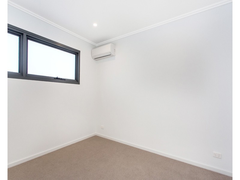 14/16 Bridges Road, Melville WA 6156