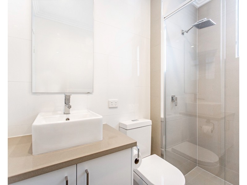 14/16 Bridges Road, Melville WA 6156