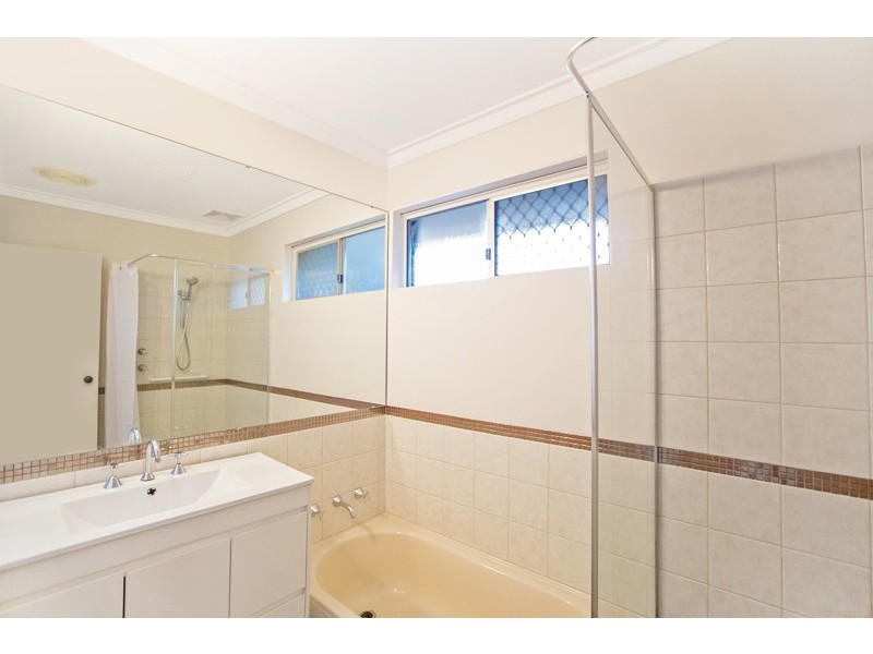 28A HOGARTH WAY, Bateman WA 6150