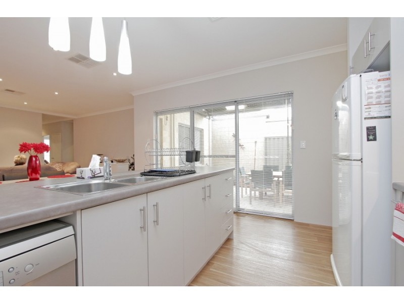 4 PERSHING LINK, Harrisdale WA 6112