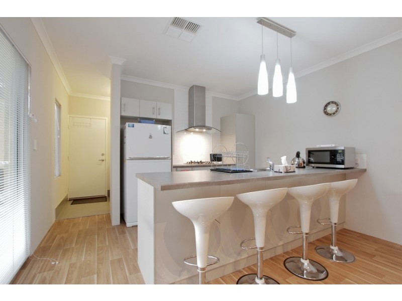 4 PERSHING LINK, Harrisdale WA 6112