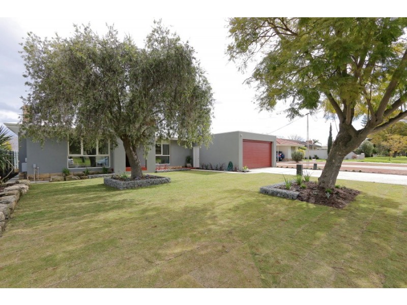 18 Electra Street, Bateman WA 6150