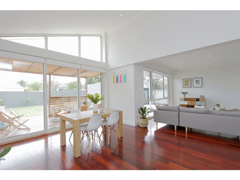 18 Electra Street, Bateman WA 6150