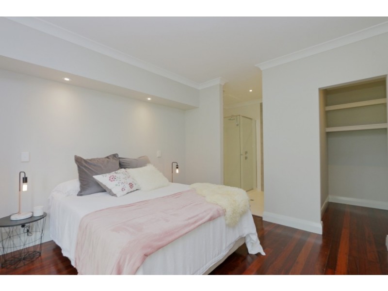 18 Electra Street, Bateman WA 6150