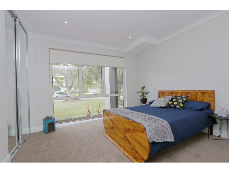 18 Electra Street, Bateman WA 6150