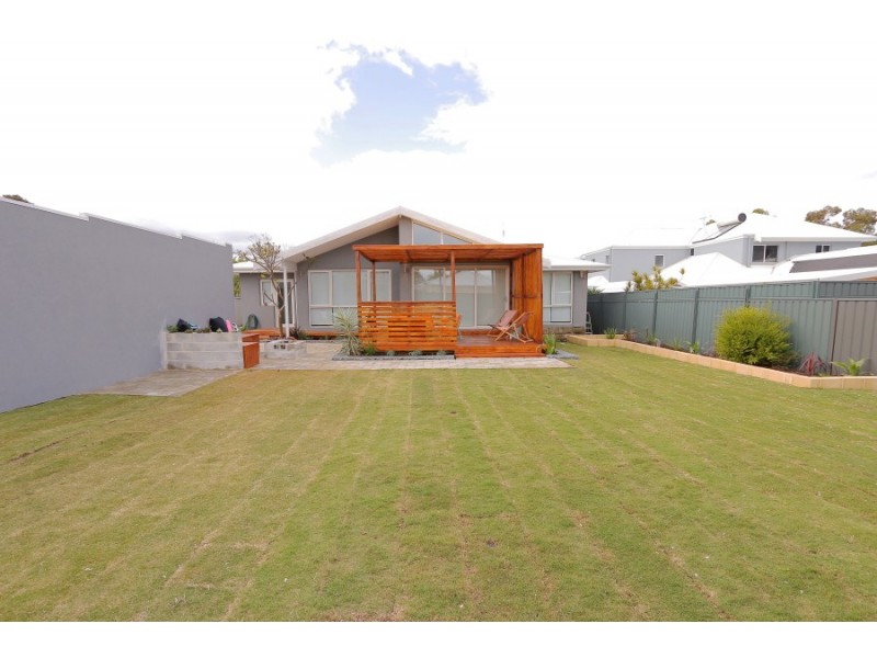 18 Electra Street, Bateman WA 6150